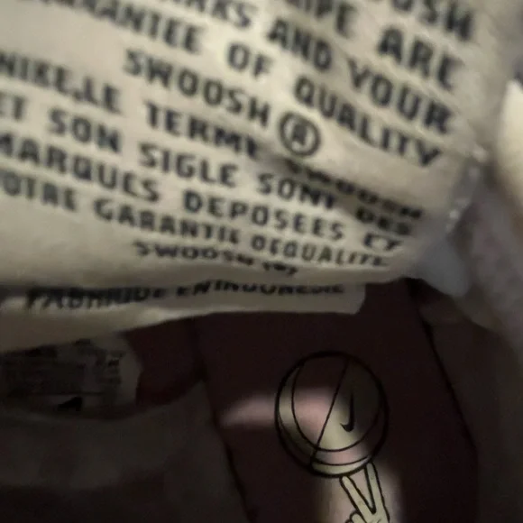 High top basketball sneakers - Picture 4 of 7